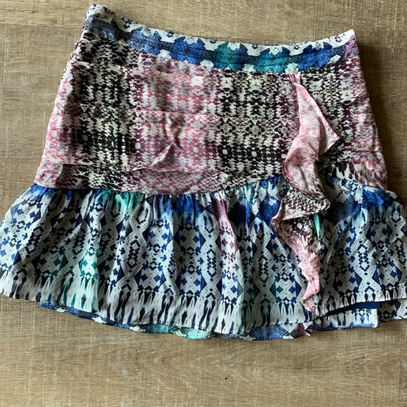 RAMY BROOK Estee 100% silk Flounce Mini Skirt Multi Blush in Size 4 Designer - Picture 7 of 12